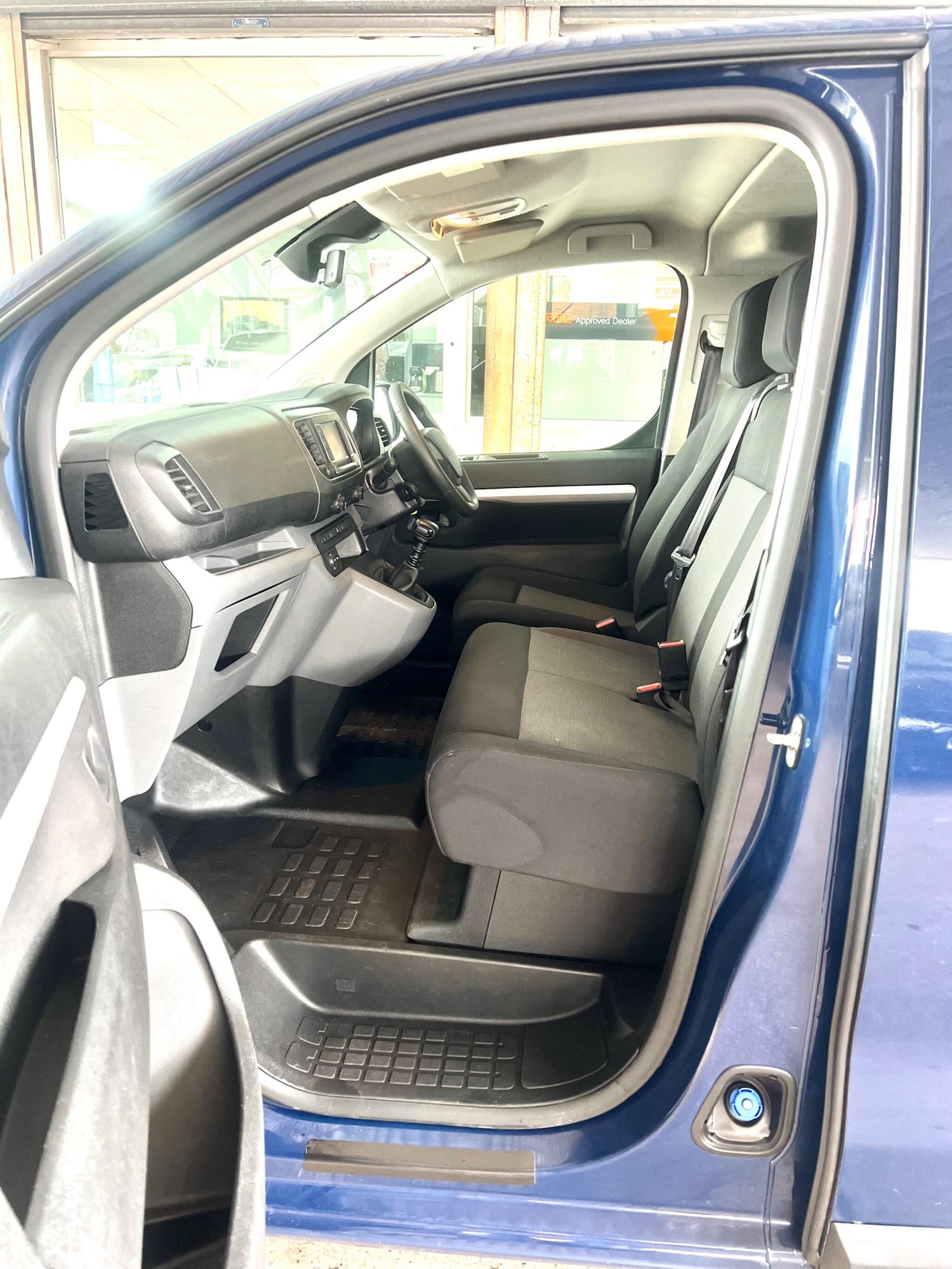 Used Citroen Dispatch 2017 for sale - 77824814: Photo 6