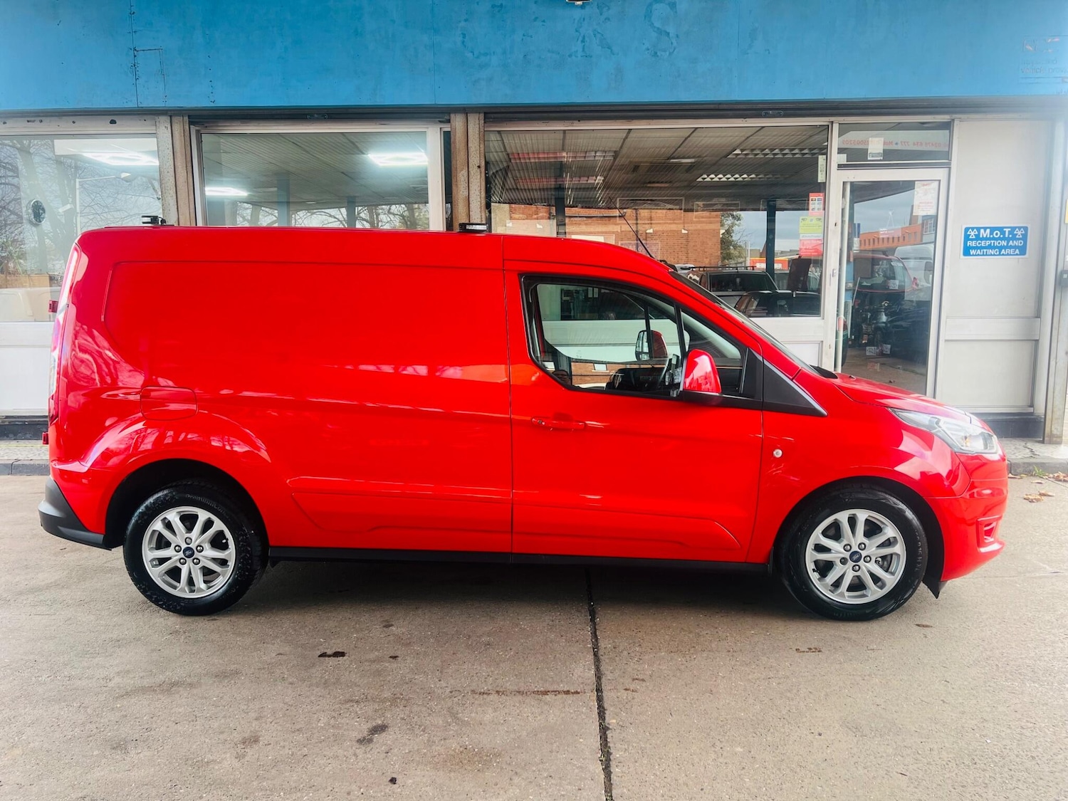 Used Ford Transit Connect 2023 for sale - 78035141: Photo 24