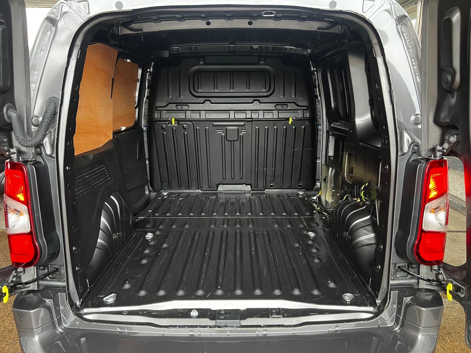 Used Vauxhall Combo 2023 for sale - 77155459: Photo 20