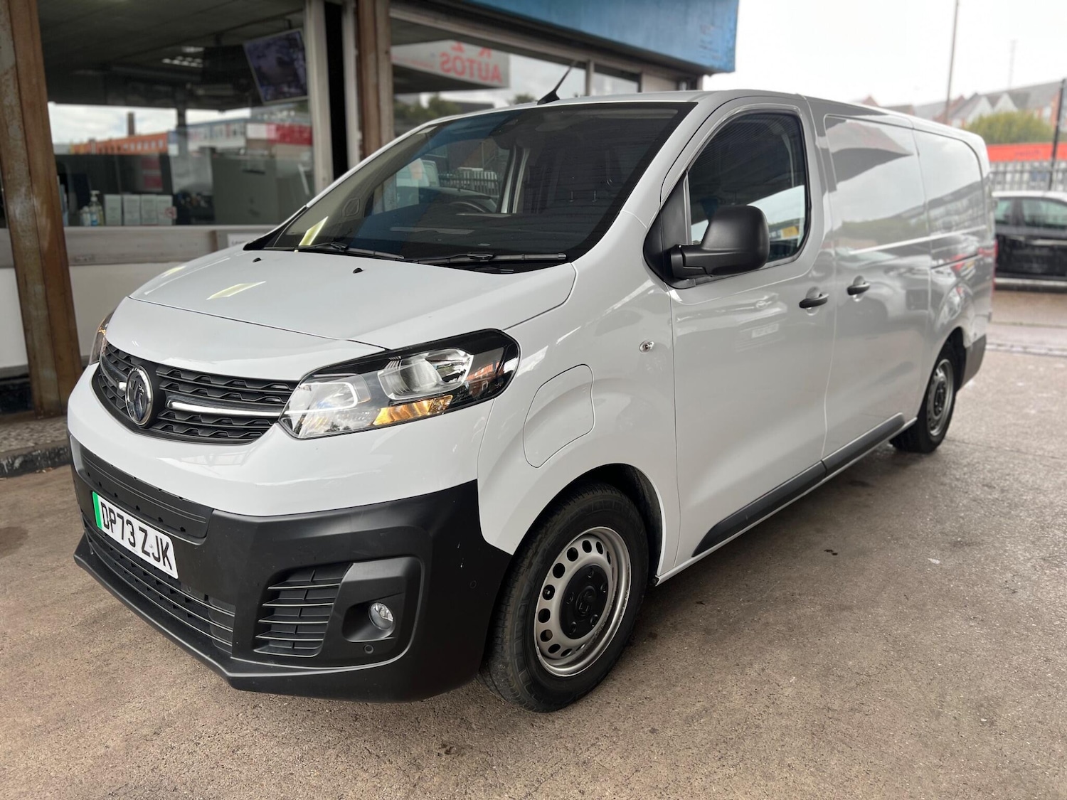 Used Vauxhall Vivaro 2023 for sale - 76991010: Photo 3