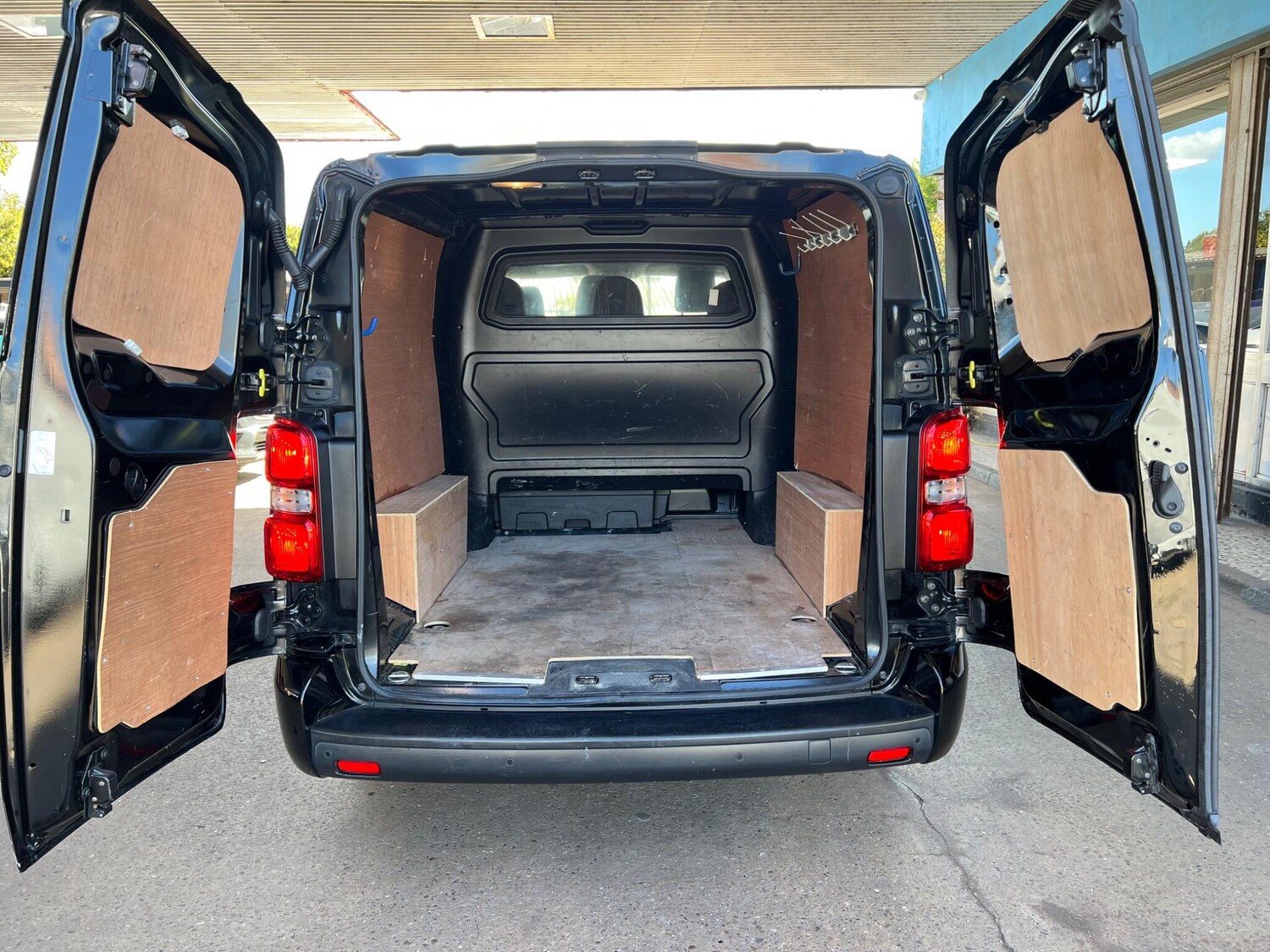 Vehicle 22