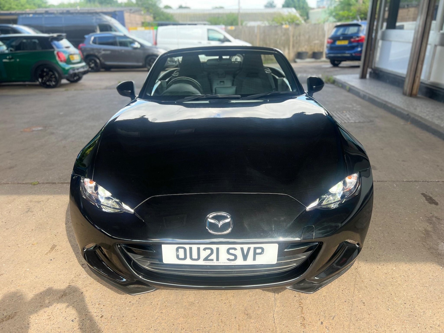 Used Mazda MX-5 2021 for sale - 76270380: Photo 2