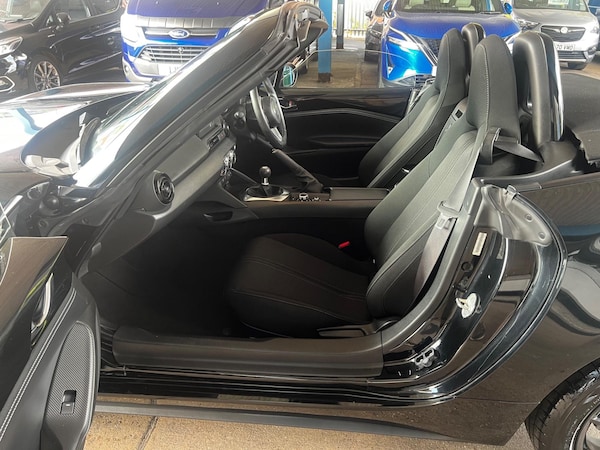 Used Mazda MX-5 2021 for sale - 76270380: Photo 5