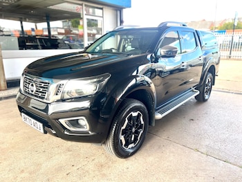 Used Nissan Navara 2020 for sale - 79453102: Photo