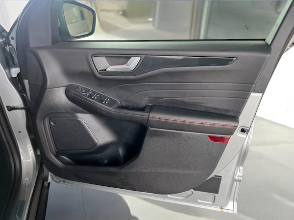 Used Ford Kuga 2024 for sale - 74700267: Photo 8
