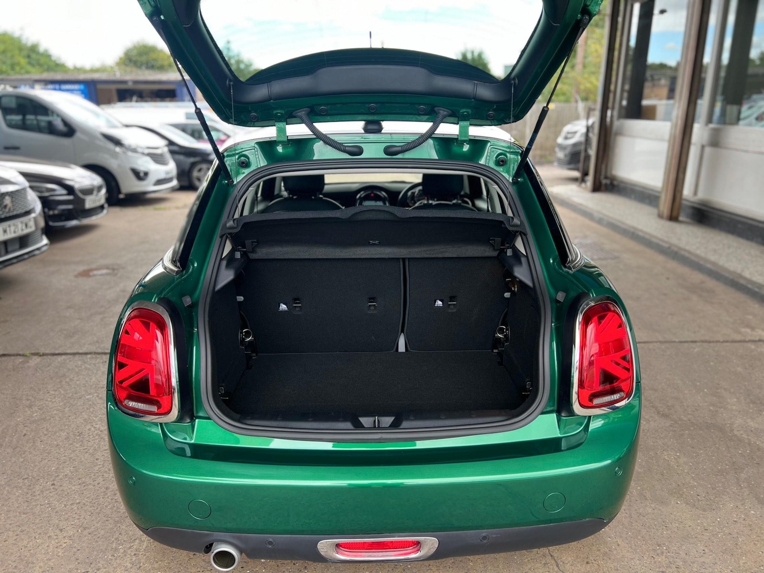 Vehicle 21