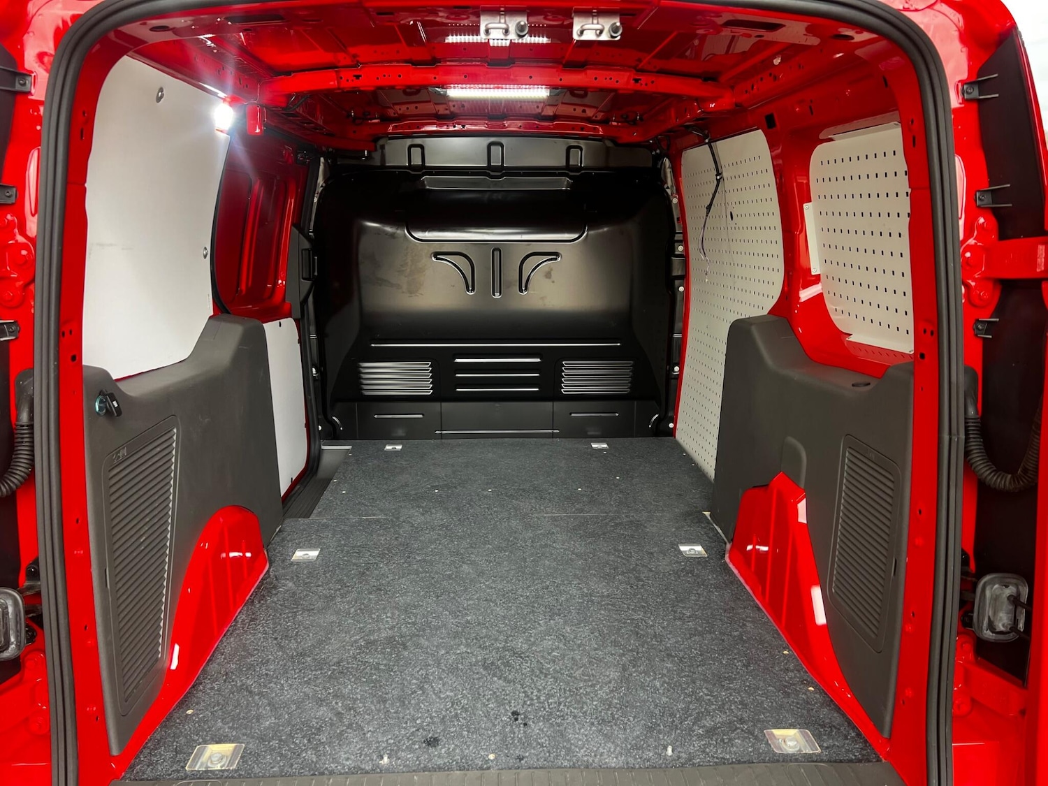 Used Ford Transit Connect 2023 for sale - 76457487: Photo 26