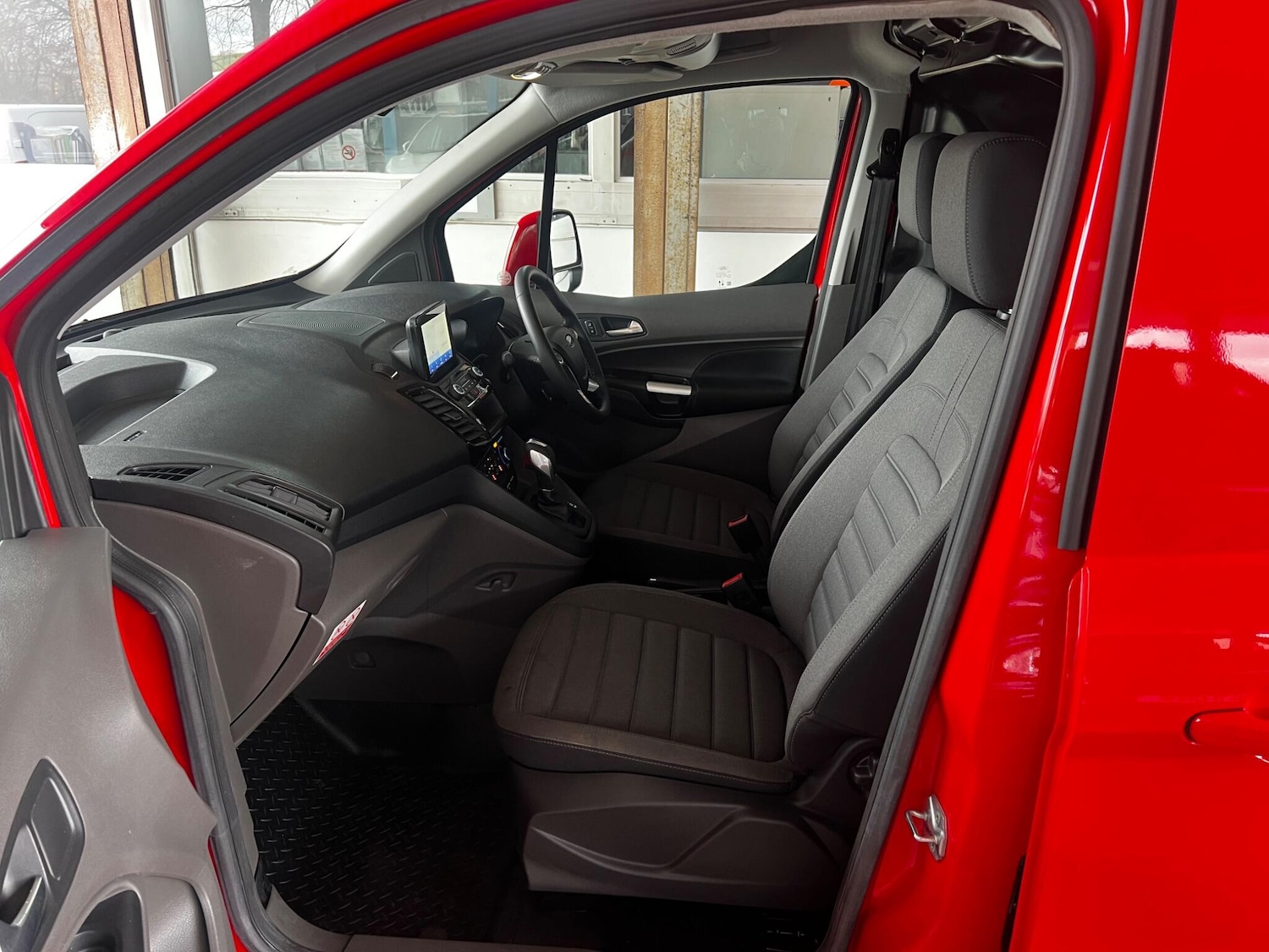 Used Ford Transit Connect 2023 for sale - 76457487: Photo 6