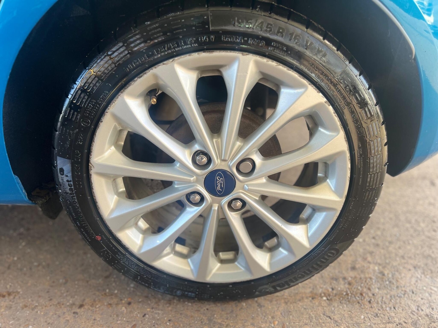 Used Ford Fiesta 2015 for sale - 76348943: Photo 11