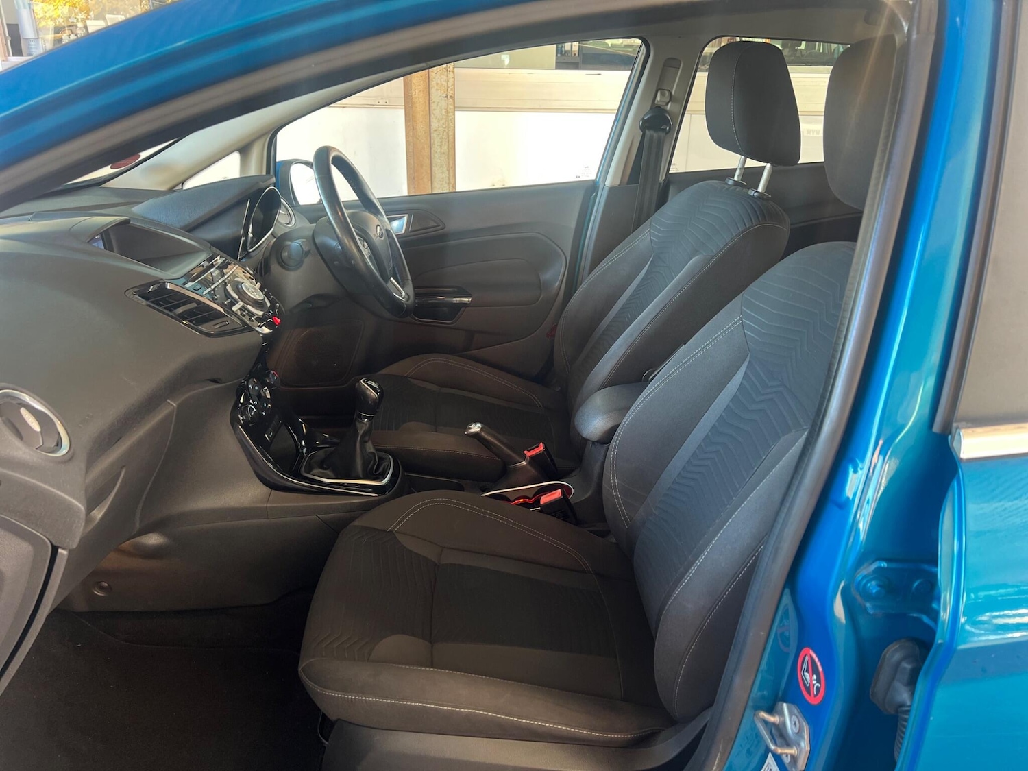 Used Ford Fiesta 2015 for sale - 76348943: Photo 13