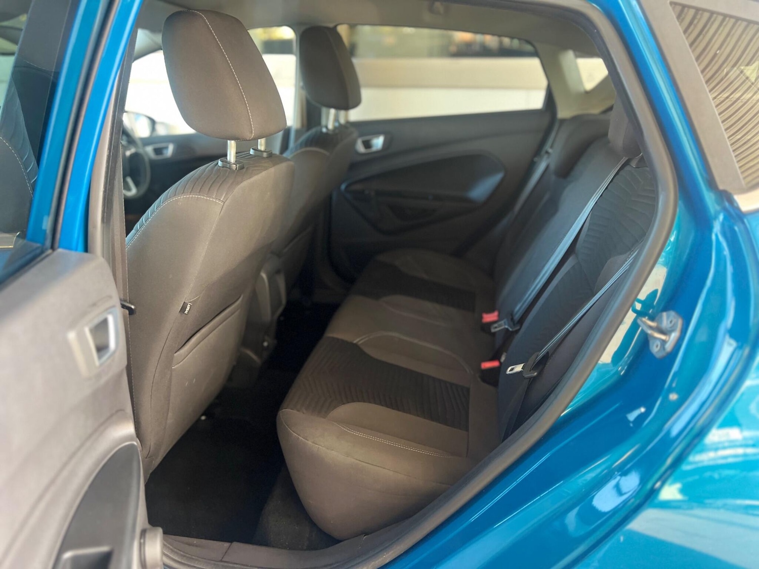 Used Ford Fiesta 2015 for sale - 76348943: Photo 14