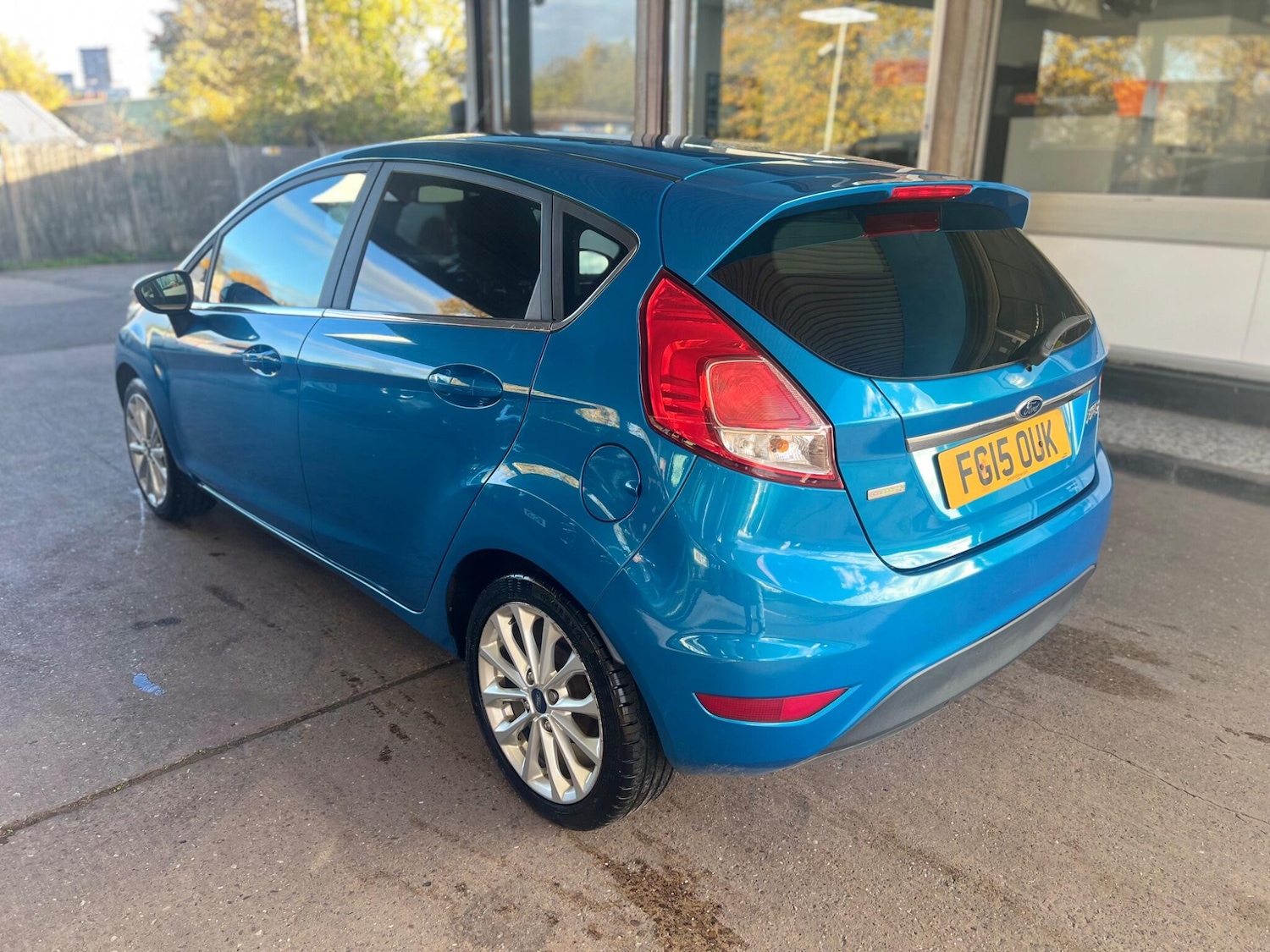 Used Ford Fiesta 2015 for sale - 76348943: Photo 5