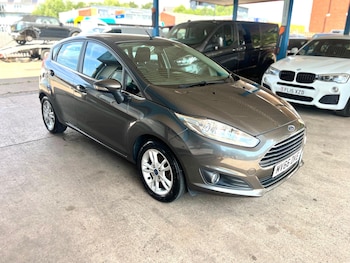 Used Ford Fiesta 2016 for sale - 79236980: Photo