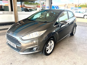 Used Ford Fiesta 2016 for sale - 79236980: Photo