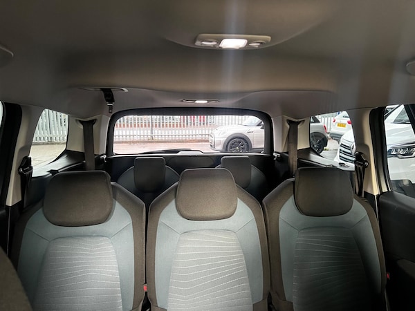 Used Citroen C4 Grand Picasso 2016 for sale - 76317814: Photo 18