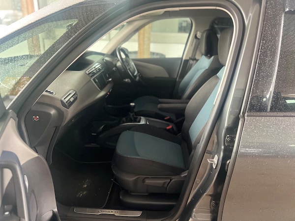 Used Citroen C4 Grand Picasso 2016 for sale - 76317814: Photo 9