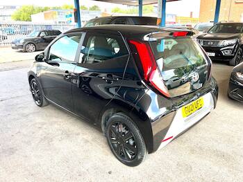 Used Toyota AYGO 2021 for sale - 79668968: Photo