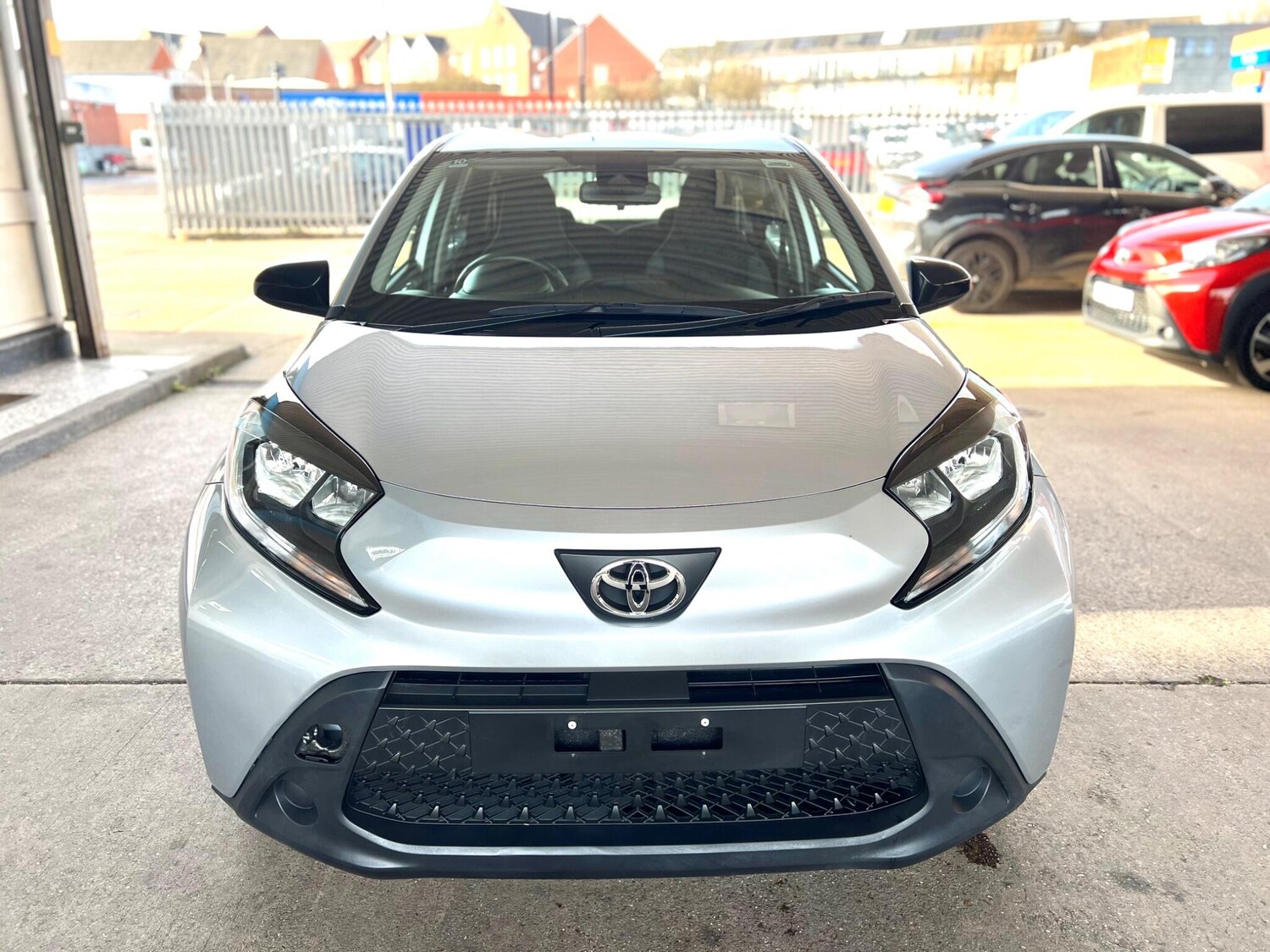 Used Toyota Aygo X 2022 for sale - 77784320: Photo 2