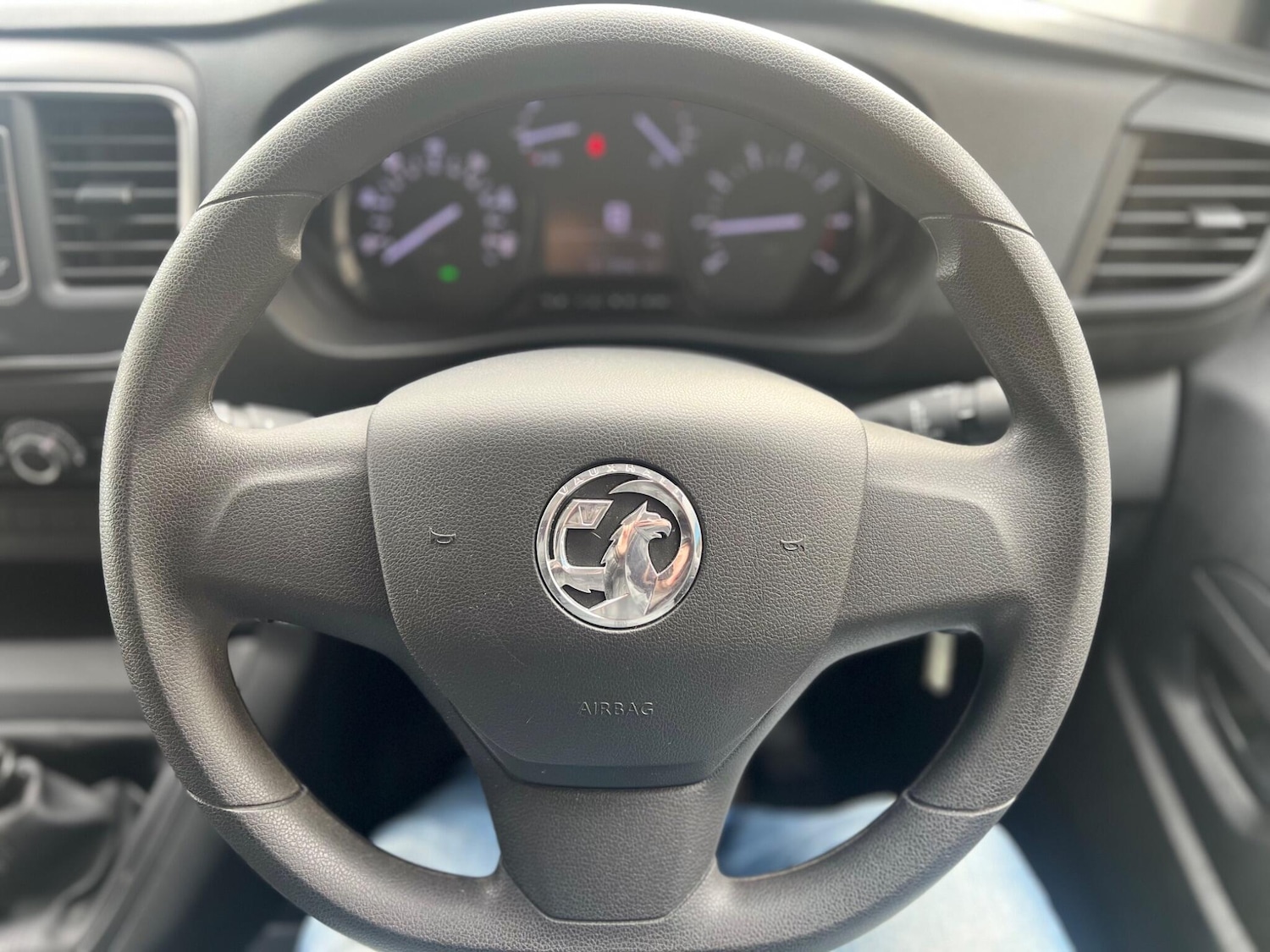 Used Vauxhall Vivaro 2024 for sale - 76997713: Photo 6