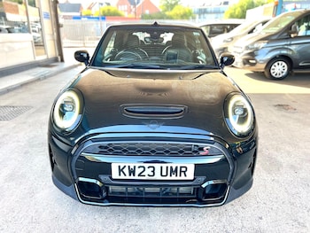 Used MINI Convertible 2023 for sale - 79521103: Photo