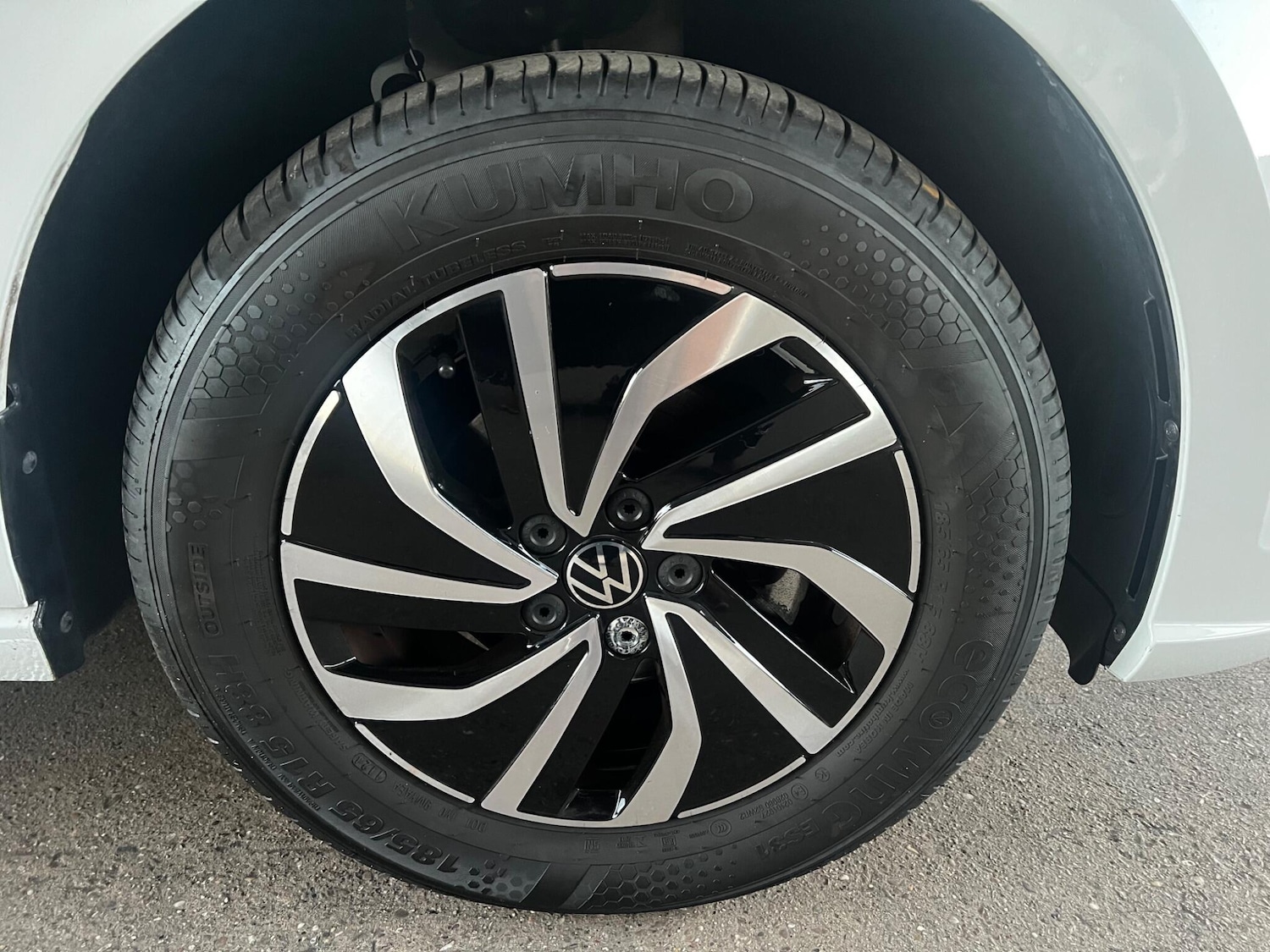 Used Volkswagen Polo 2024 for sale - 77097837: Photo 9