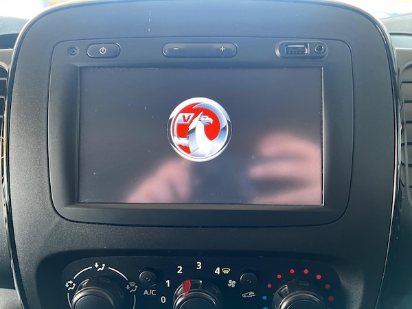 Used Vauxhall Vivaro 2019 for sale - 73916339: Photo 21