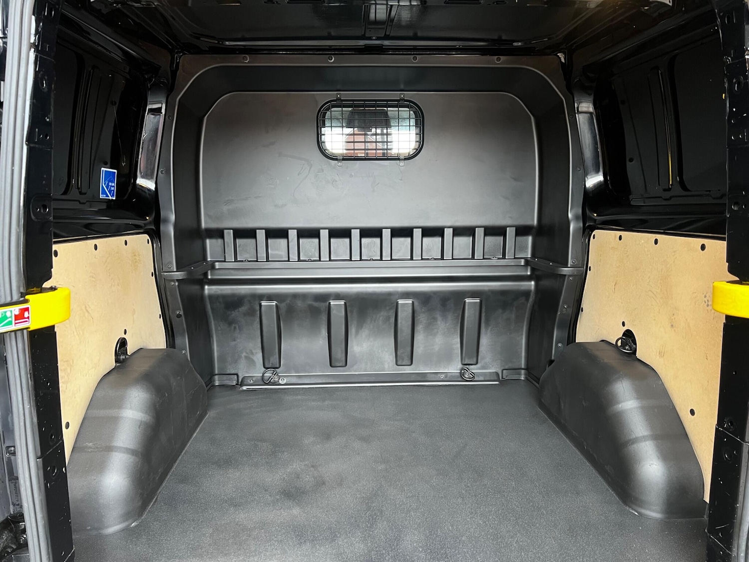 Used Ford Transit Custom 2018 for sale - 77155549: Photo 14