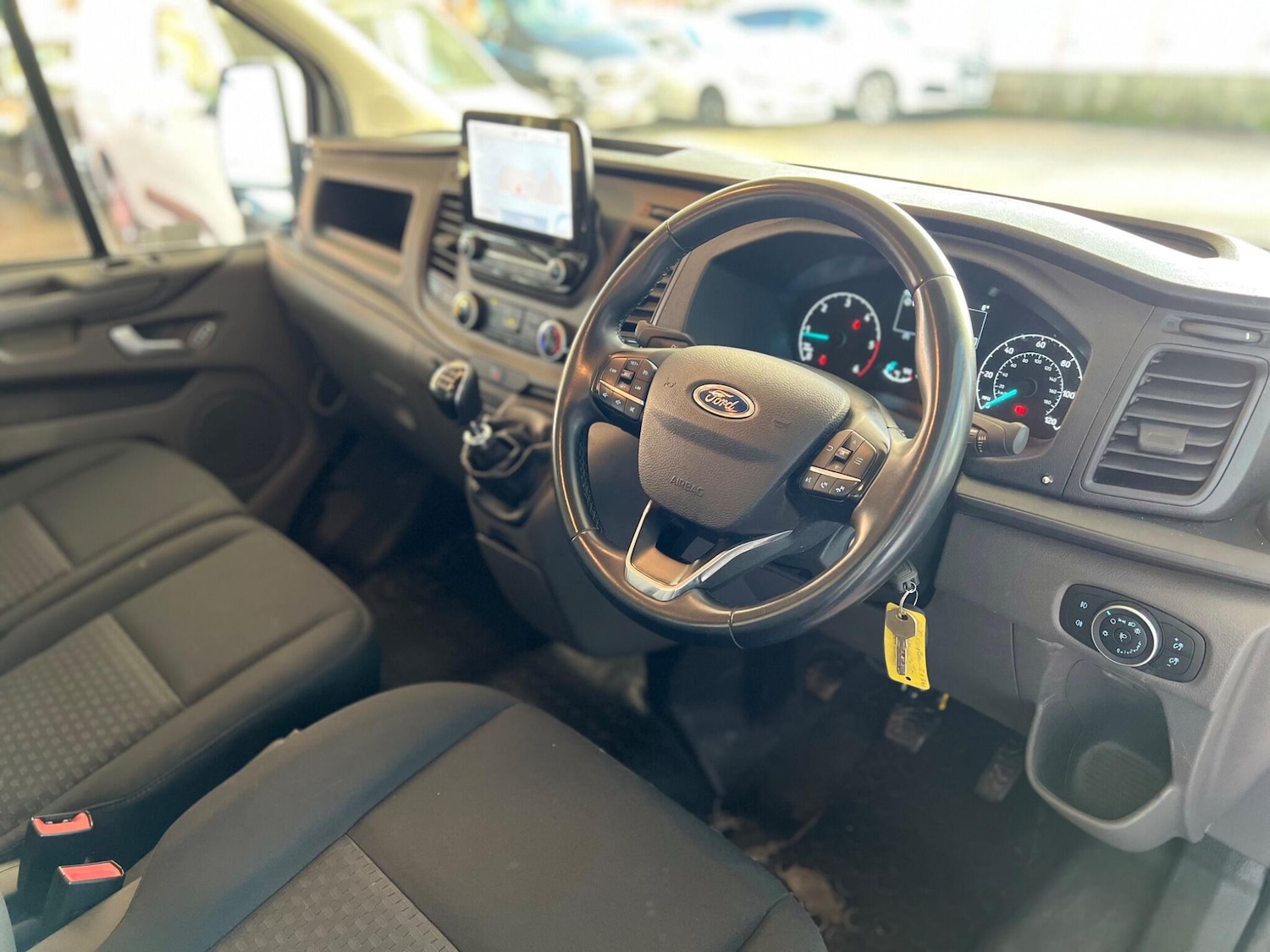 Used Ford Transit Custom 2022 for sale - 76742995: Photo 4