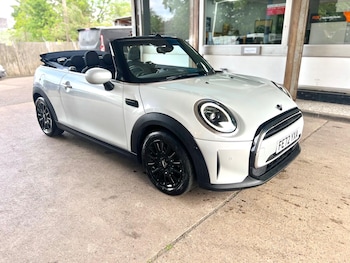 Used MINI Convertible 2022 for sale - 78548546: Photo