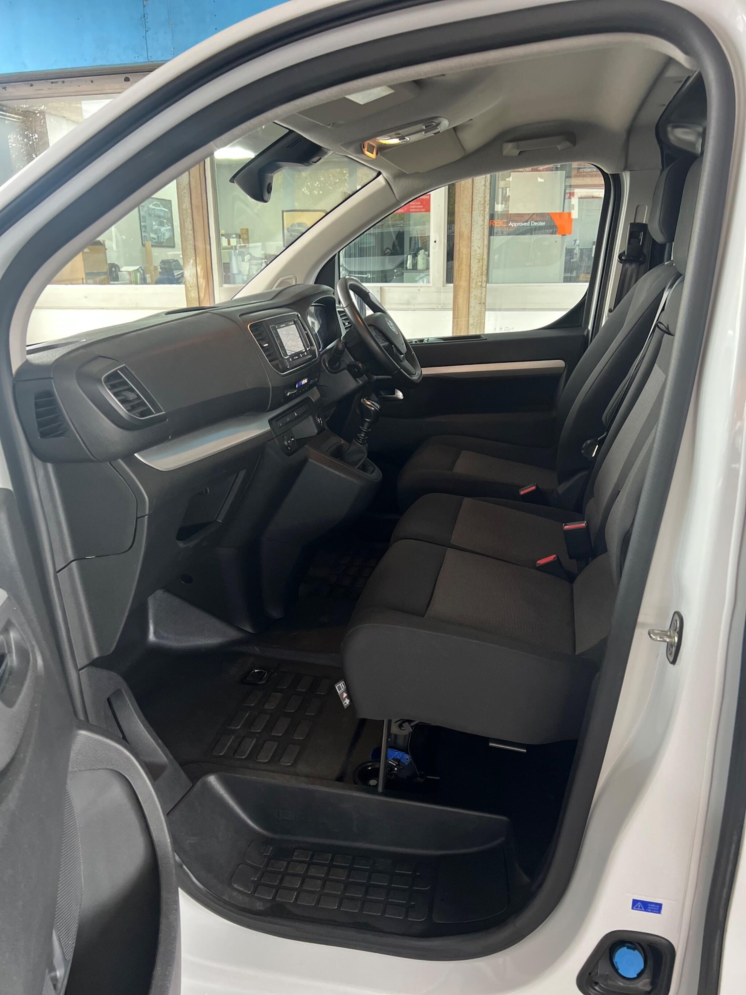 Used Vauxhall Vivaro 2023 for sale - 76997351: Photo 5