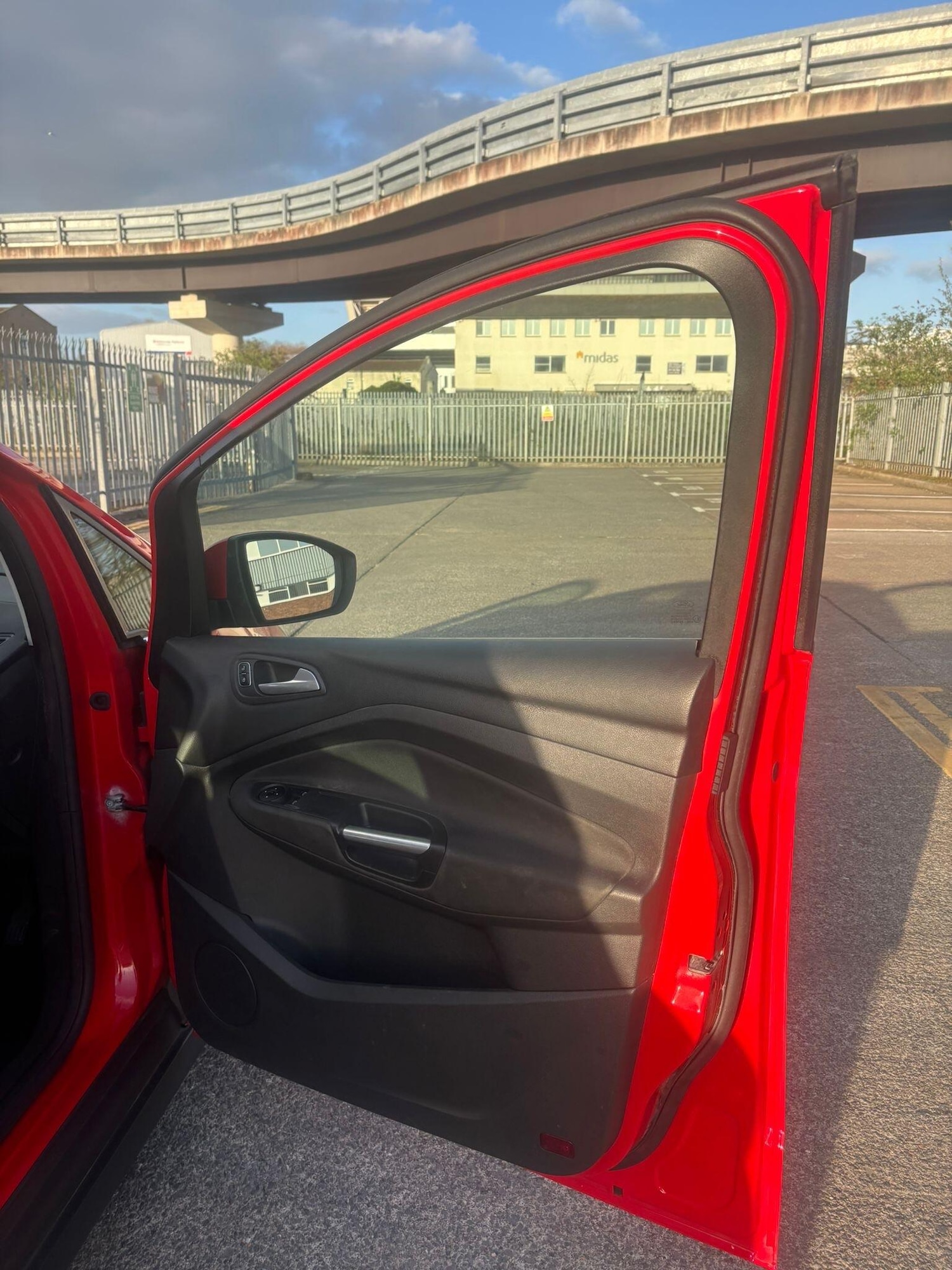 Used Ford C-Max 2018 for sale - 78116131: Photo 31