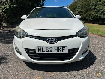 Used Hyundai i20 2012 for sale - 79328942: Photo