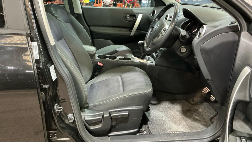 Used Nissan Qashqai 2012 for sale - 77939838: Photo 9