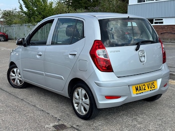 Used Hyundai i10 2012 for sale - 79180842: Photo