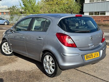 Used Vauxhall Corsa 2009 for sale - 78171514: Photo