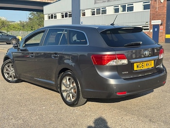 Used Toyota Avensis 2012 for sale - 79169695: Photo