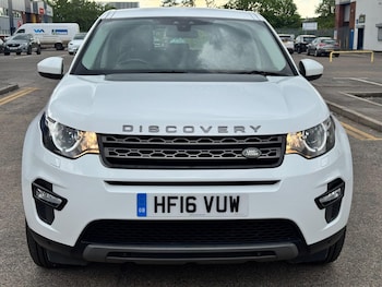 Used Land Rover Discovery Sport 2016 for sale - 78516701: Photo