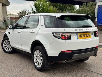 Used Land Rover Discovery Sport 2016 for sale - 78516701: Photo