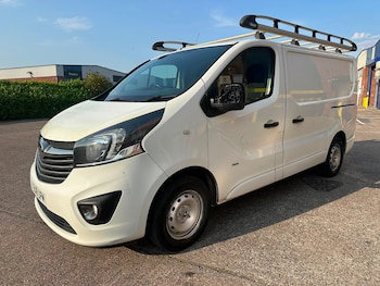 Used Vauxhall Vivaro 2018 for sale - 79295903: Photo