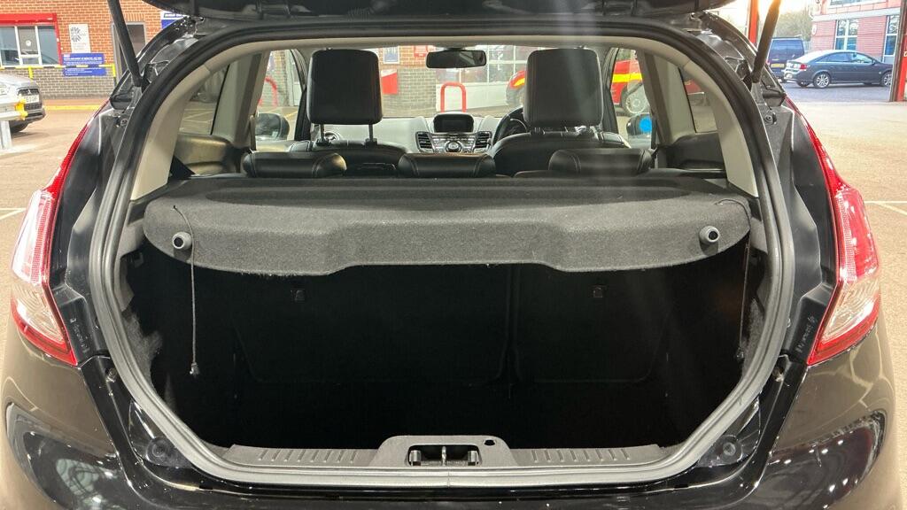 Used Ford Fiesta 2014 for sale - 77512299: Photo 7