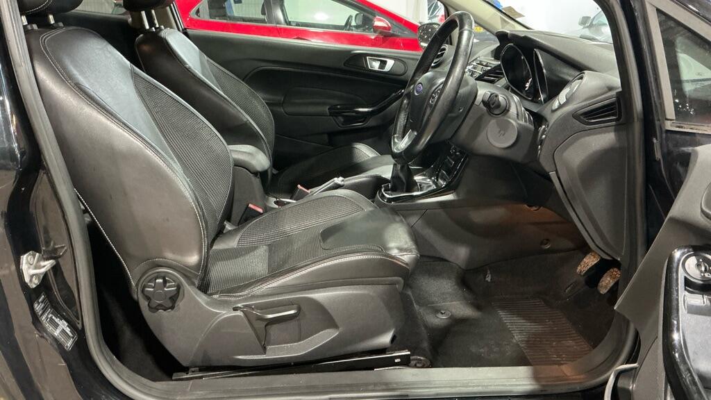 Used Ford Fiesta 2014 for sale - 77512299: Photo 9