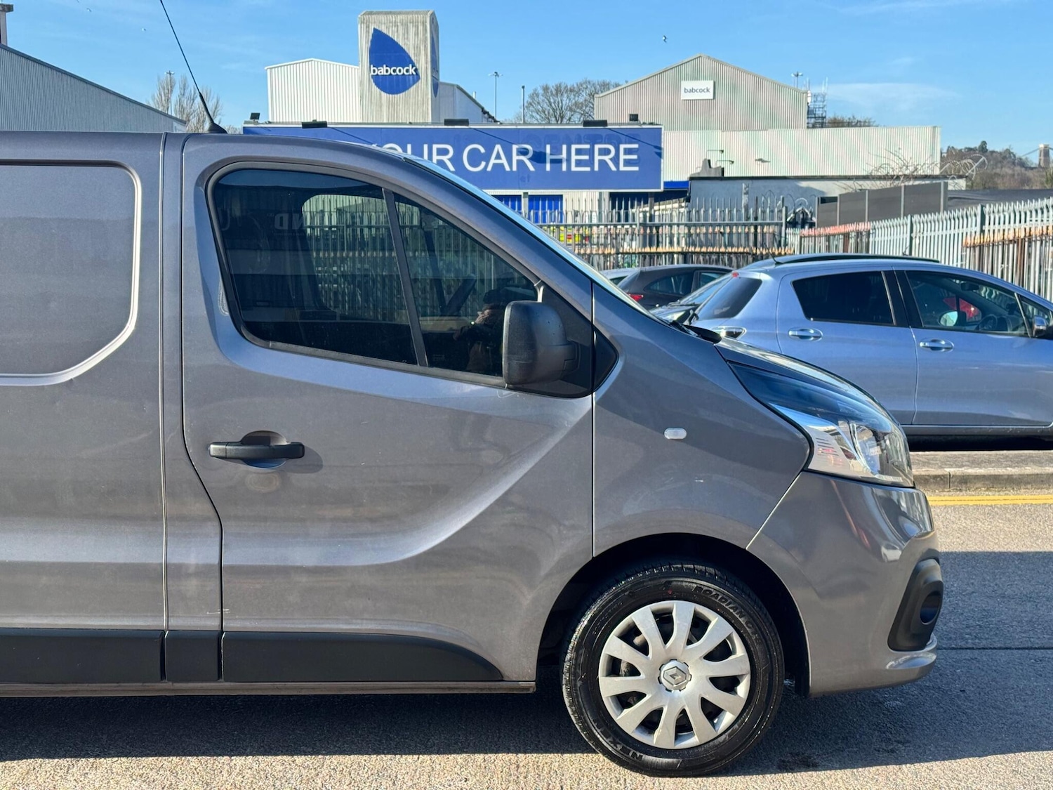 Used Renault Trafic 2017 for sale - 77512285: Photo 18