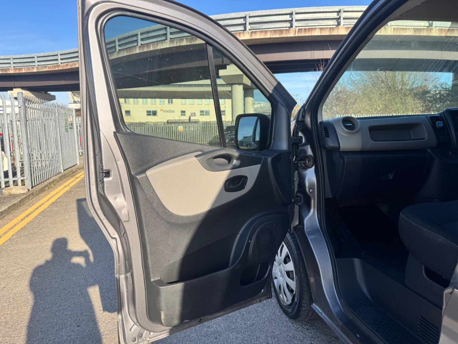 Used Renault Trafic 2017 for sale - 77512285: Photo 35