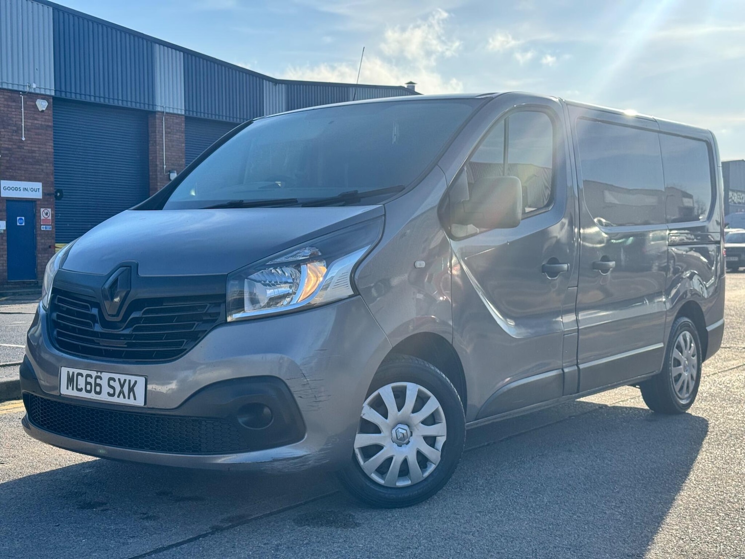 Used Renault Trafic 2017 for sale - 77512285: Photo 7