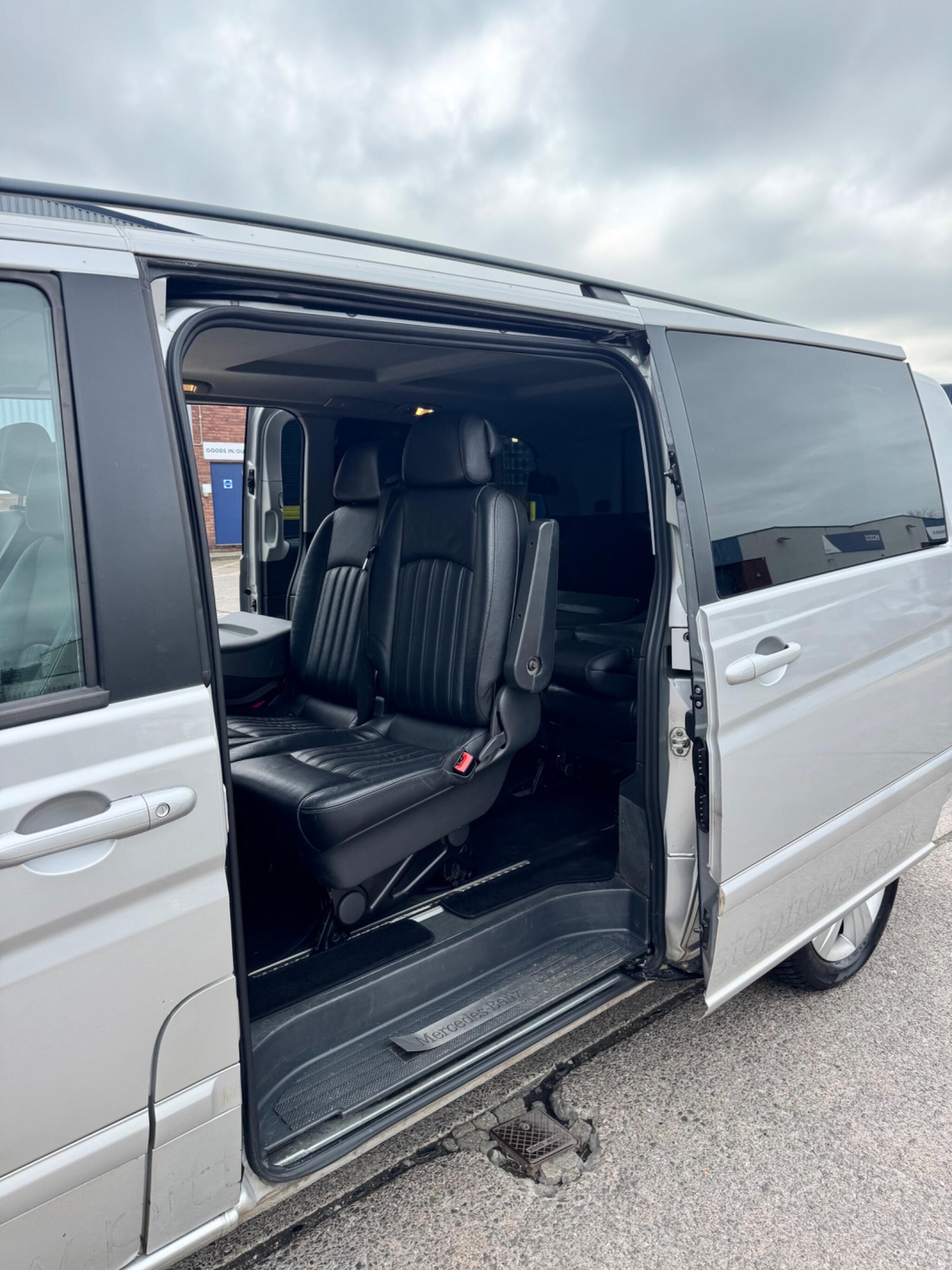 Used Mercedes-Benz Viano 2014 for sale - 77722567: Photo 42