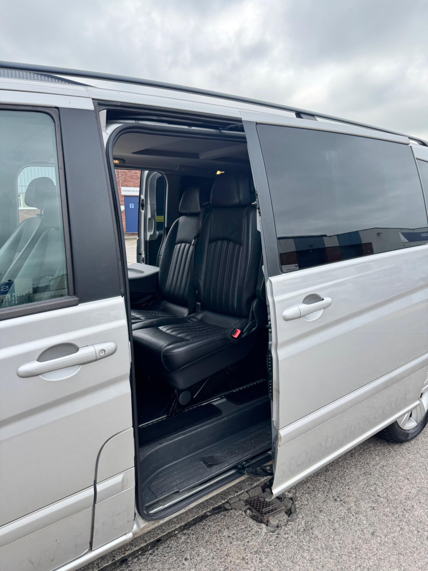 Used Mercedes-Benz Viano 2014 for sale - 77722567: Photo 43