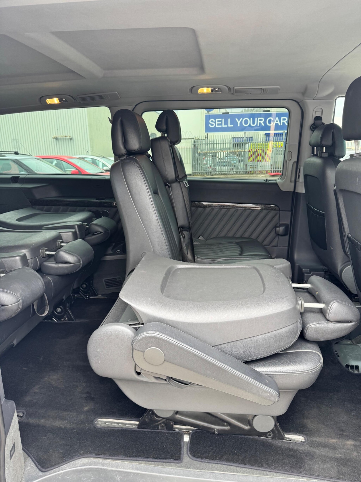 Used Mercedes-Benz Viano 2014 for sale - 77722567: Photo 44