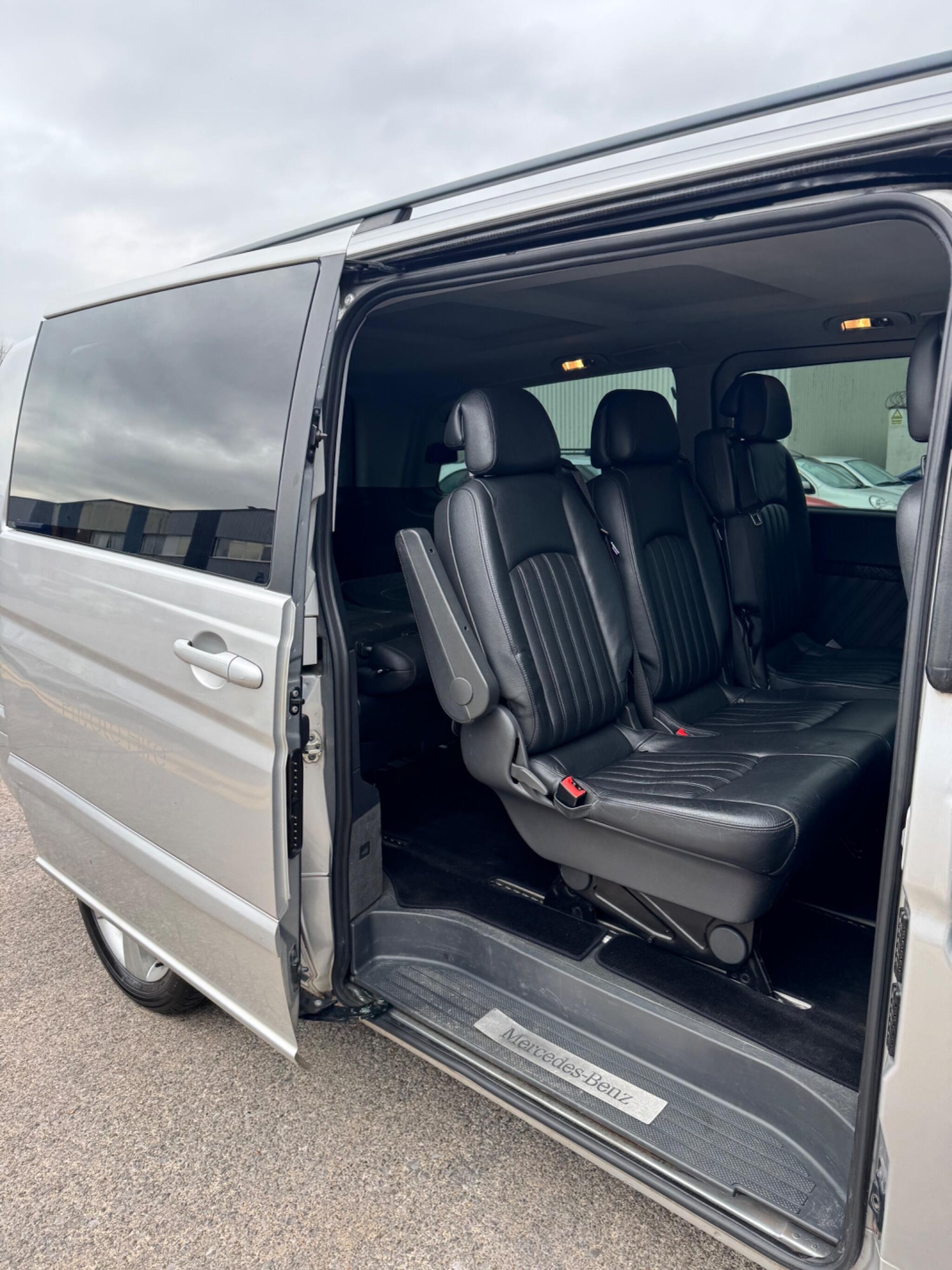 Used Mercedes-Benz Viano 2014 for sale - 77722567: Photo 47