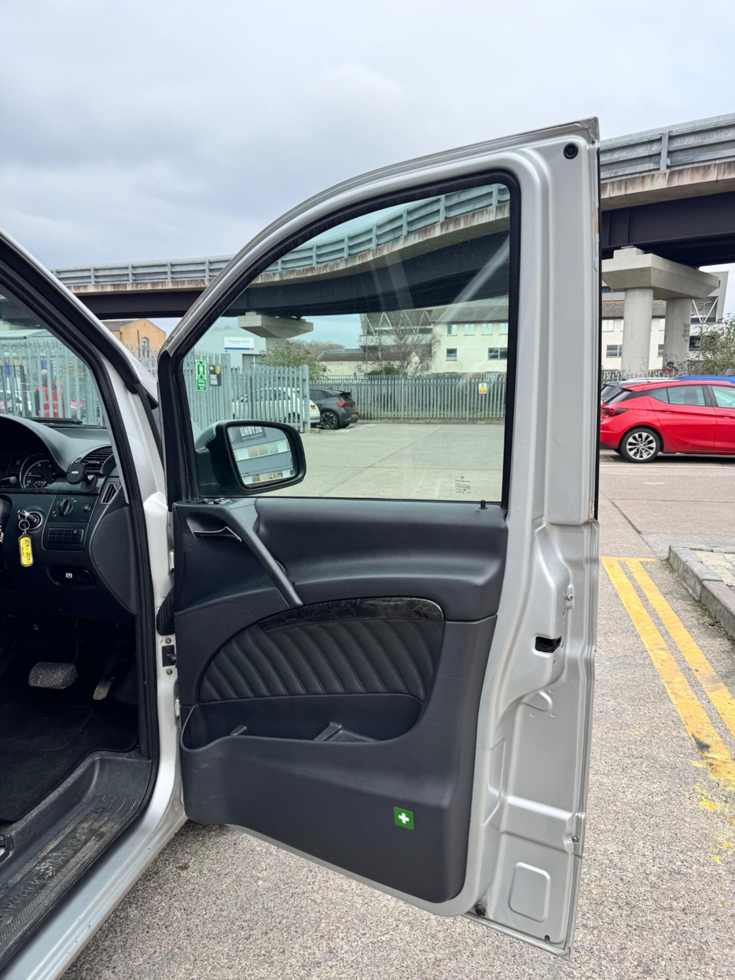 Used Mercedes-Benz Viano 2014 for sale - 77722567: Photo 50