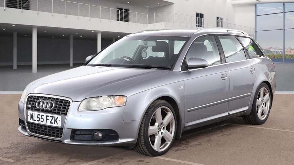 Used Audi A4 2005 for sale - 77939846: Photo 2